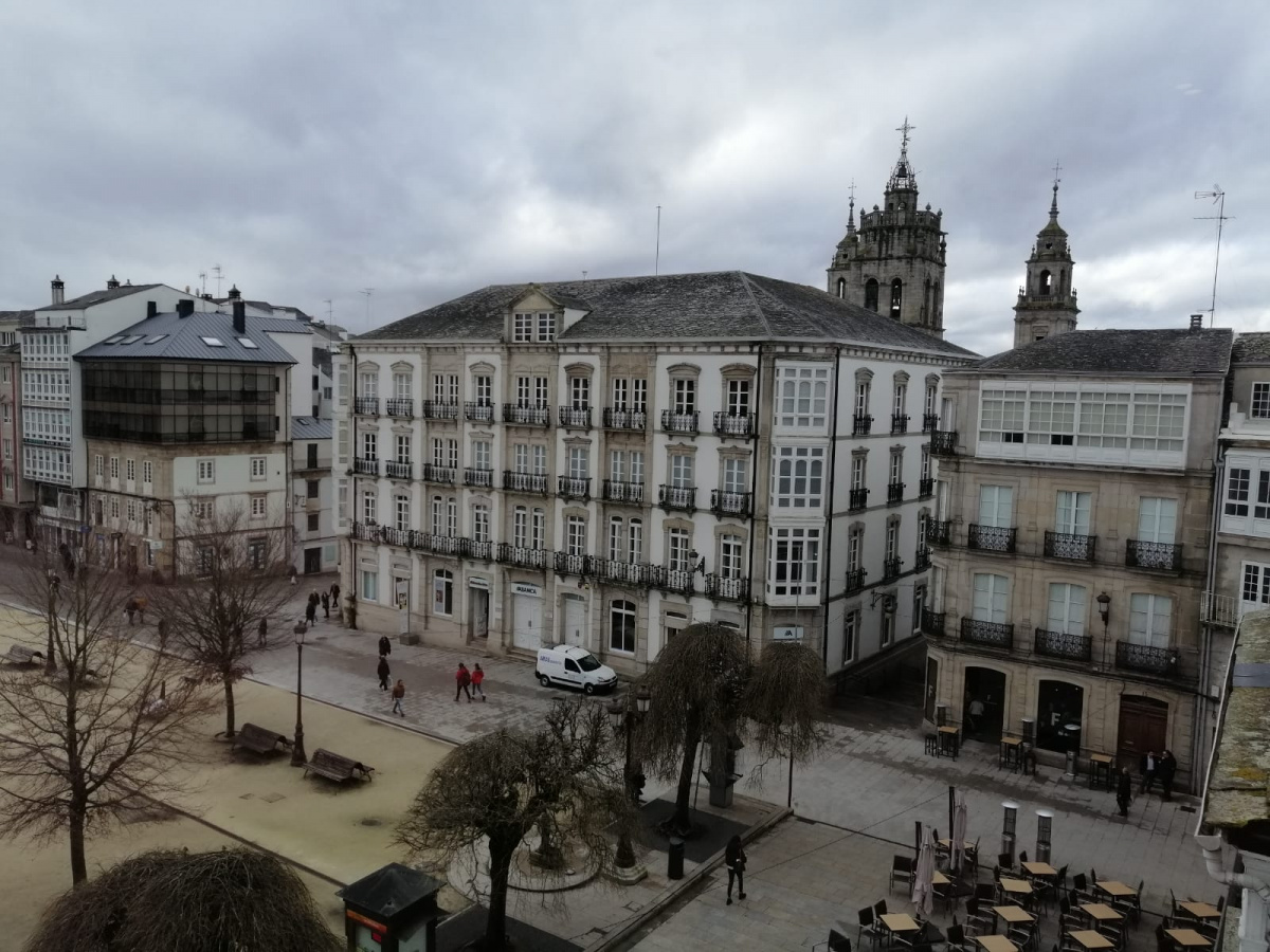 Precioso piso en venta en la Plaza Mayor | Altair Lugo